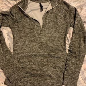 Grey 1/4 zip athletic sweatshirt